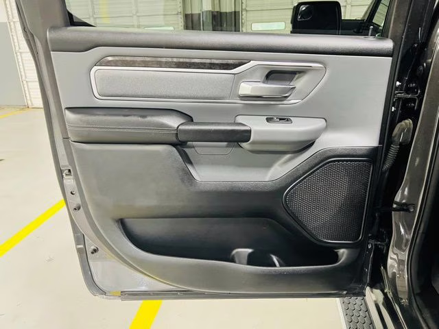 2021 Granite Crystal Metallic Clearcoat Ram 1500 Big Horn/Lone Star 4X4 Truck