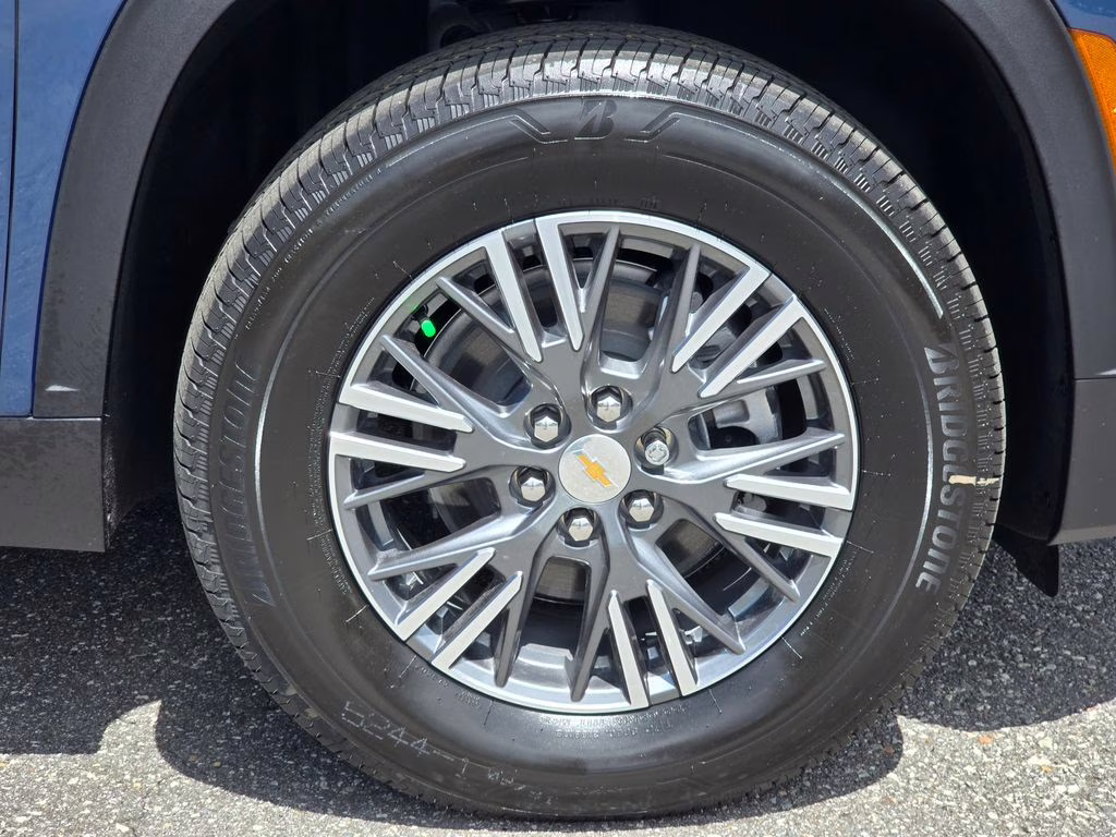 2026 Lakeshore Blue Metallic Chevrolet Traverse LT FWD SUV