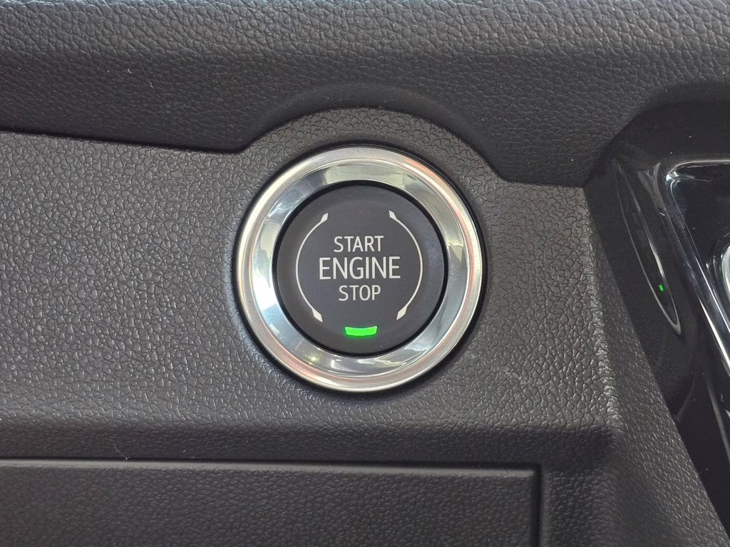 2026 Lakeshore Blue Metallic Chevrolet Traverse LT FWD SUV