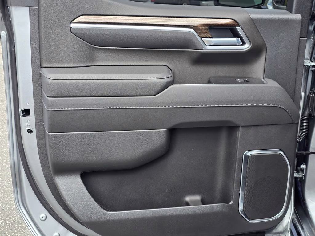 2026 Sterling Gray Metallic Chevrolet Silverado 1500 RST 4X4 Truck