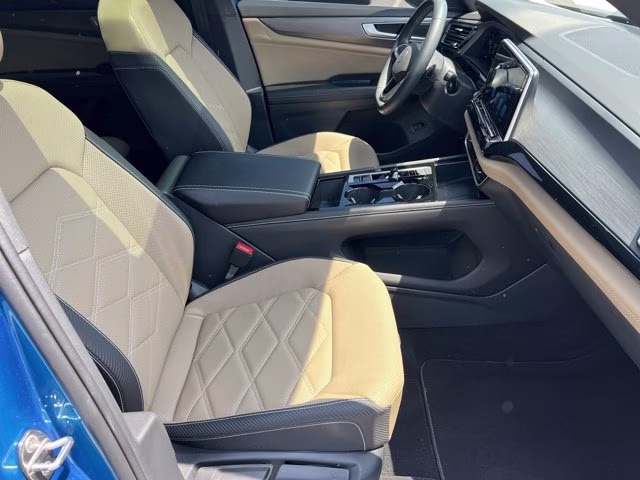 2024 Kingfisher Blue Metallic Volkswagen Atlas Cross Sport 2.0T SE w/Technology FWD SUV