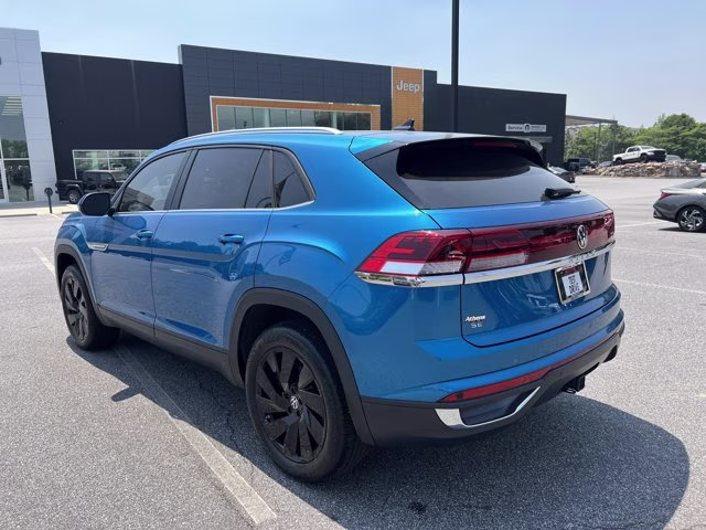 2024 Kingfisher Blue Metallic Volkswagen Atlas Cross Sport 2.0T SE w/Technology FWD SUV