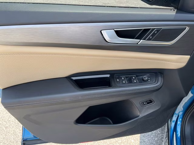 2024 Kingfisher Blue Metallic Volkswagen Atlas Cross Sport 2.0T SE w/Technology FWD SUV