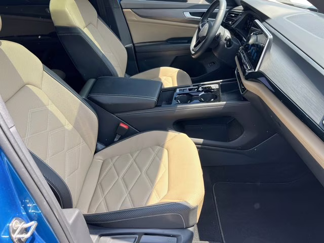 2024 Kingfisher Blue Metallic Volkswagen Atlas Cross Sport 2.0T SE w/Technology FWD SUV