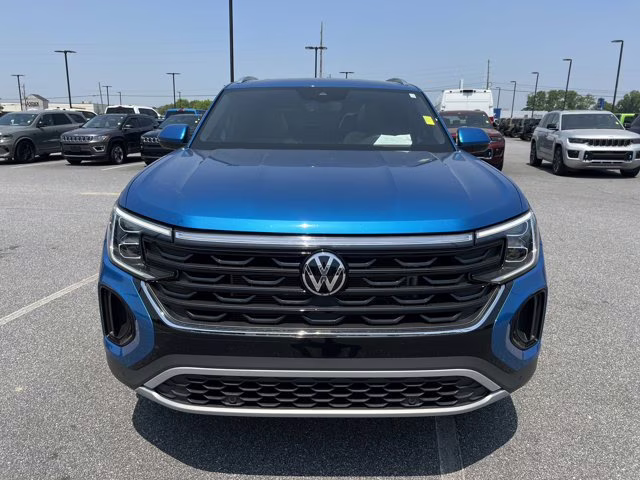 2024 Kingfisher Blue Metallic Volkswagen Atlas Cross Sport 2.0T SE w/Technology FWD SUV