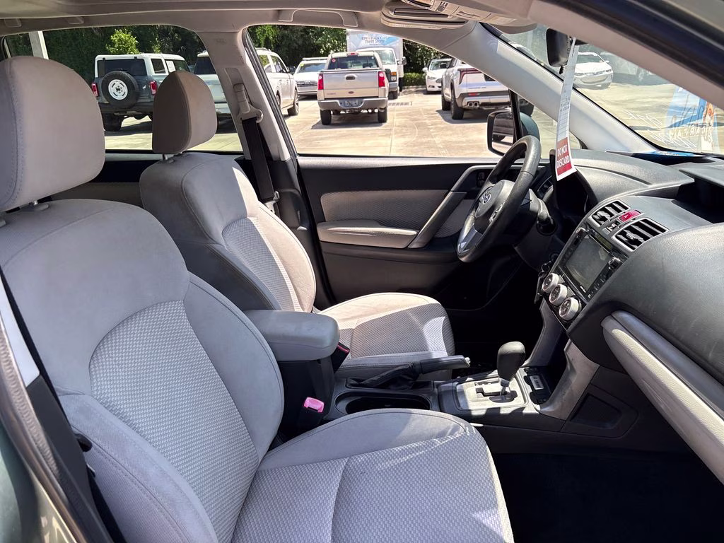 2018 Jasmine Green Metallic Subaru Forester 2.5i Premium AWD SUV