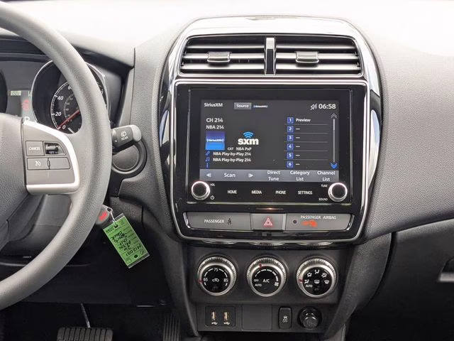 2026 Labrador Black Pearl Mitsubishi Outlander Sport 2.0 ES 4X4 SUV