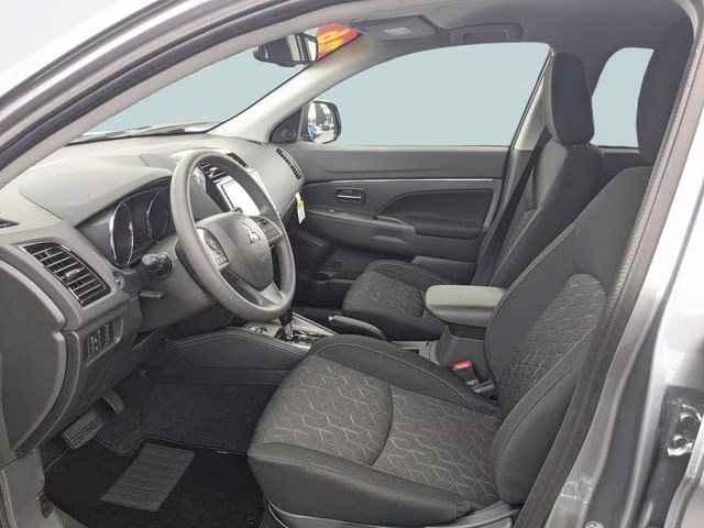 2026 Mercury Gray Metallic Mitsubishi Outlander Sport 2.0 ES 4X4 SUV