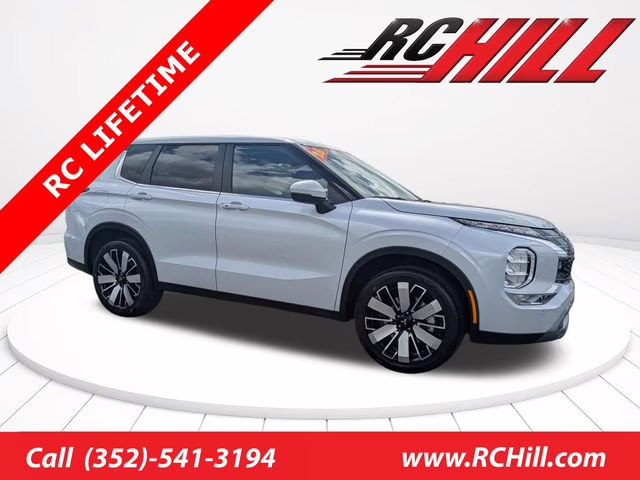 2026 White Diamond Mitsubishi Outlander SE FWD SUV