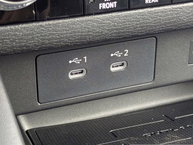 2026 White Diamond Mitsubishi Outlander SE FWD SUV