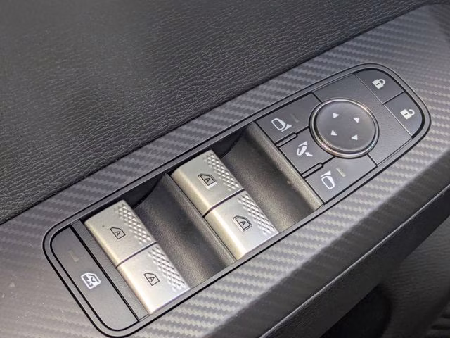 2026 White Diamond Mitsubishi Outlander SE FWD SUV