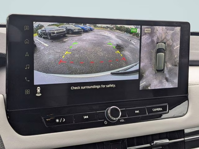 2026 White Diamond Mitsubishi Outlander SE FWD SUV