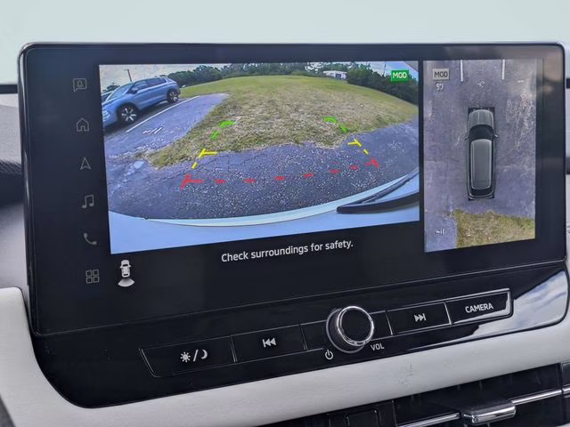 2026 White Diamond Mitsubishi Outlander SE FWD SUV