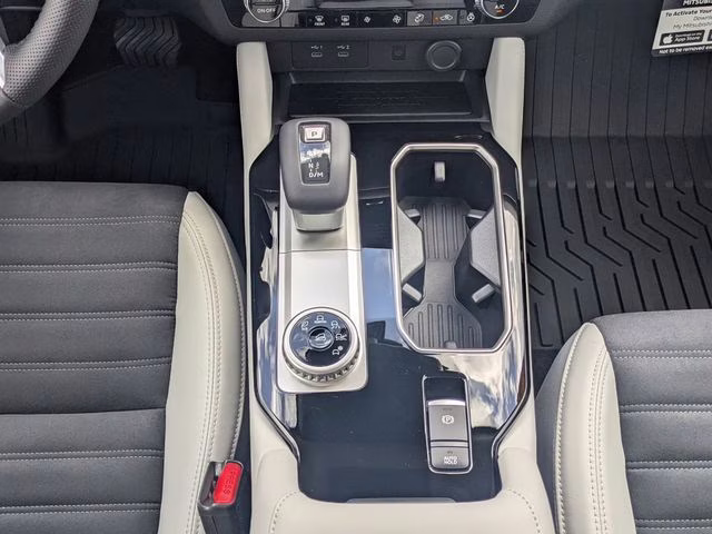 2026 Cosmic Blue Metallic Mitsubishi Outlander SE FWD SUV