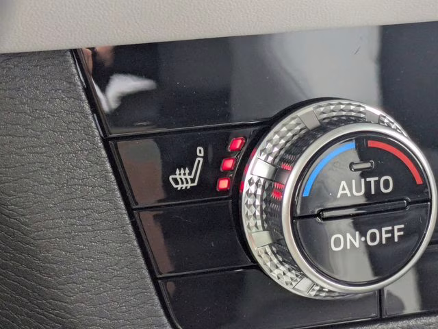 2026 Cosmic Blue Metallic Mitsubishi Outlander SE FWD SUV