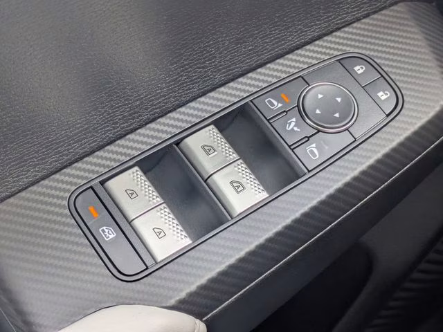 2026 Cosmic Blue Metallic Mitsubishi Outlander SE FWD SUV