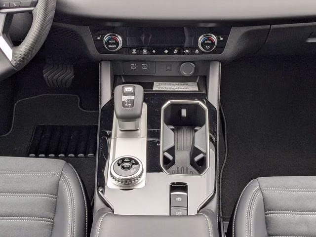 2026 Red Diamond Mitsubishi Outlander LE FWD SUV