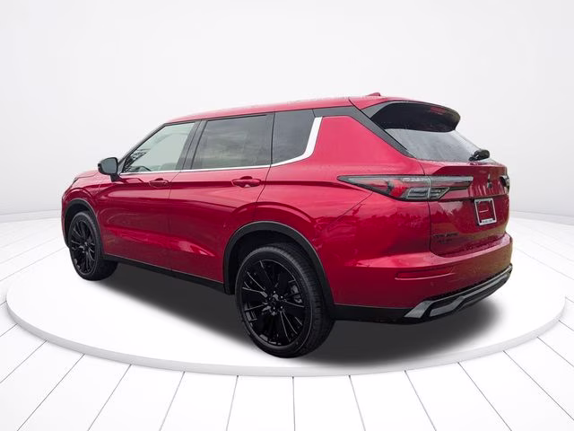 2026 Red Diamond Mitsubishi Outlander LE FWD SUV