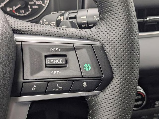 2026 Alloy Silver Metallic Mitsubishi Outlander SE FWD SUV