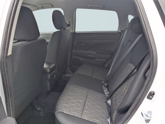 2026 White Diamond Mitsubishi Outlander Sport 2.0 ES 4X4 SUV