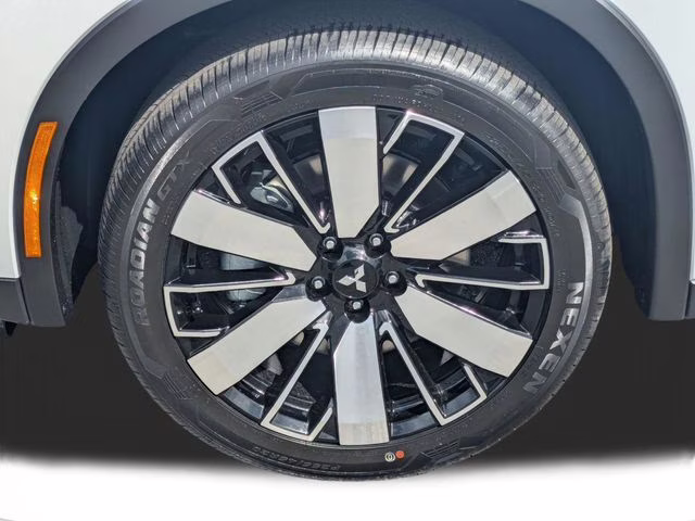 2026 White Diamond Mitsubishi Outlander SE FWD SUV