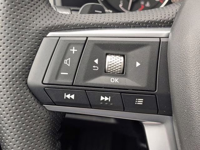 2026 White Diamond Mitsubishi Outlander SE FWD SUV
