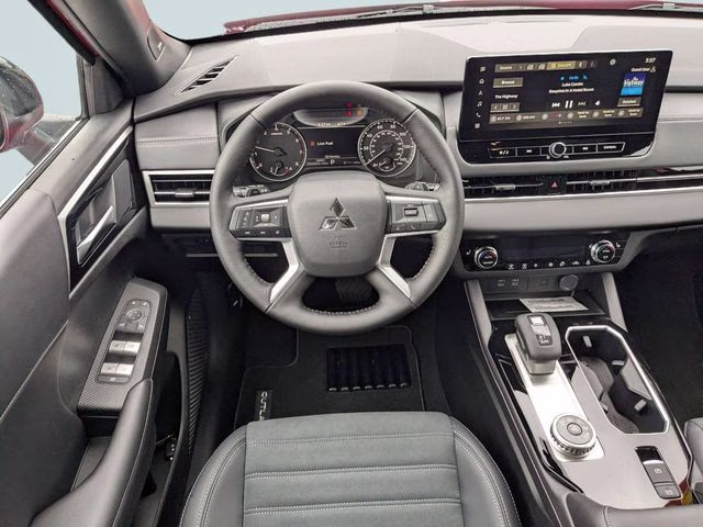 2026 Red Diamond Mitsubishi Outlander LE FWD SUV