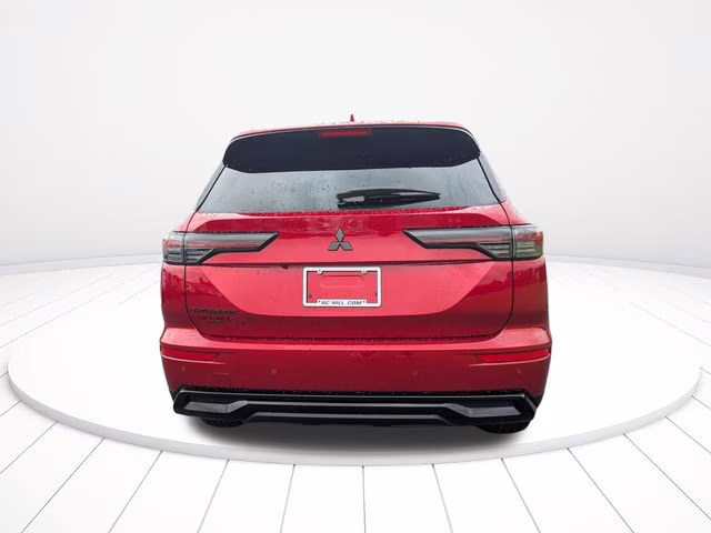 2026 Red Diamond Mitsubishi Outlander LE FWD SUV