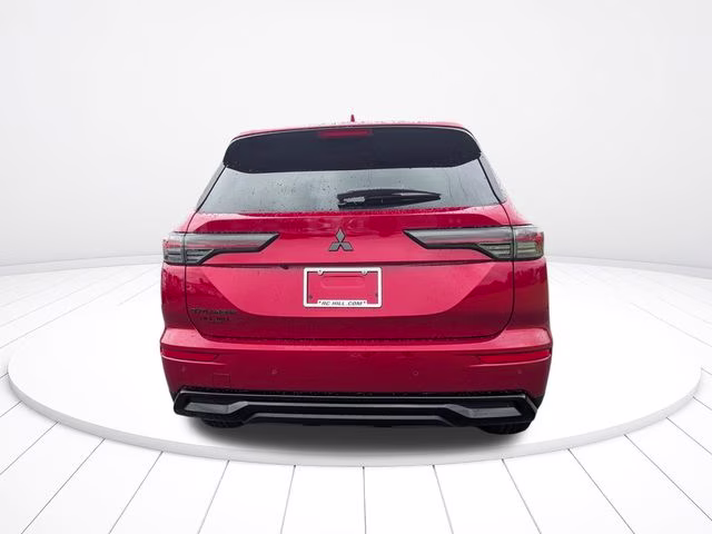 2026 Red Diamond Mitsubishi Outlander LE FWD SUV