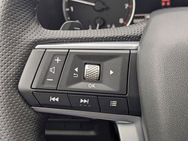 2026 Alloy Silver Metallic Mitsubishi Outlander SE FWD SUV