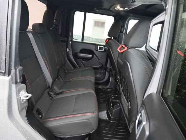 2020 Sting-Gray Clearcoat Jeep Gladiator Rubicon 4X4 Truck