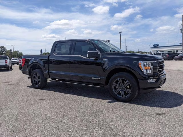 2023 Black Metallic Ford F-150 XLT 4X4 Truck