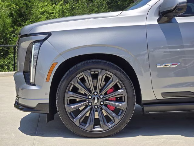 2026 Argent Silver Metallic Cadillac Escalade V-Series AWD SUV