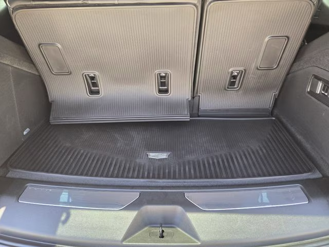 2026 Argent Silver Metallic Cadillac Escalade V-Series AWD SUV