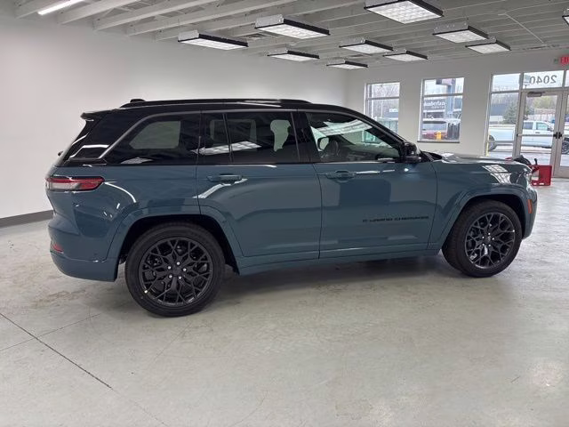 2026 Steel Blue Jeep Grand Cherokee Summit 4X4 SUV