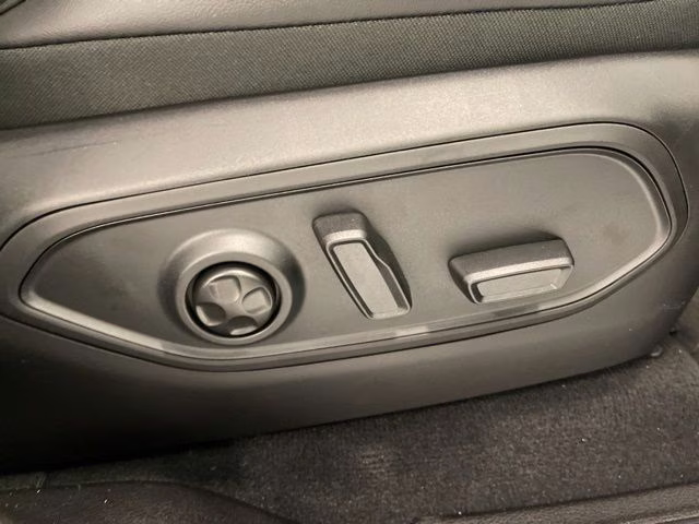 2026 Diamond Black Crystal Pearlcoat Jeep Grand Cherokee L Limited 4X4 SUV