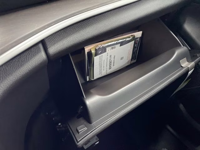 2026 Diamond Black Crystal Pearlcoat Jeep Grand Cherokee L Limited 4X4 SUV