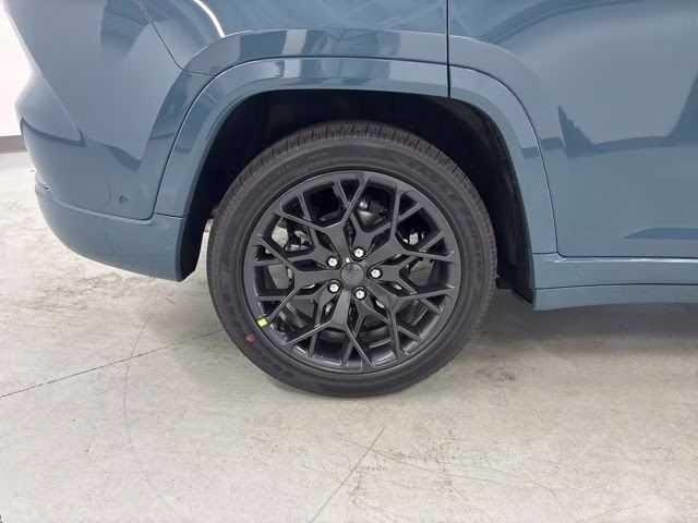 2026 Steel Blue Jeep Grand Cherokee Summit 4X4 SUV