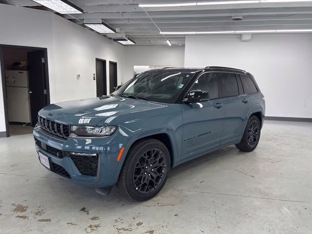 2026 Steel Blue Jeep Grand Cherokee Summit 4X4 SUV