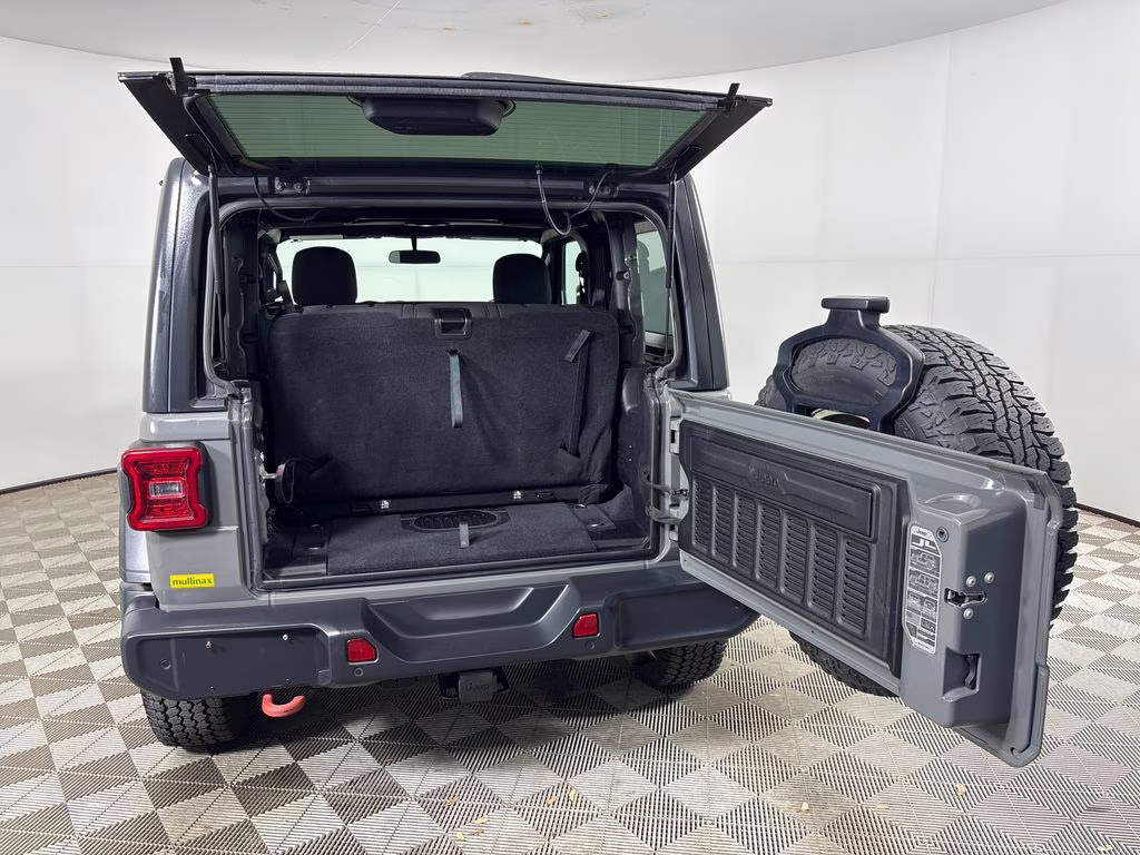 2018 Sting-Gray Clearcoat Jeep Wrangler Sport S 4X4 SUV