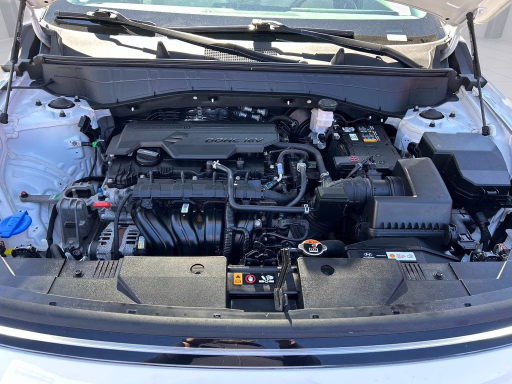 2024 Atlas White Hyundai Kona SEL AWD SUV