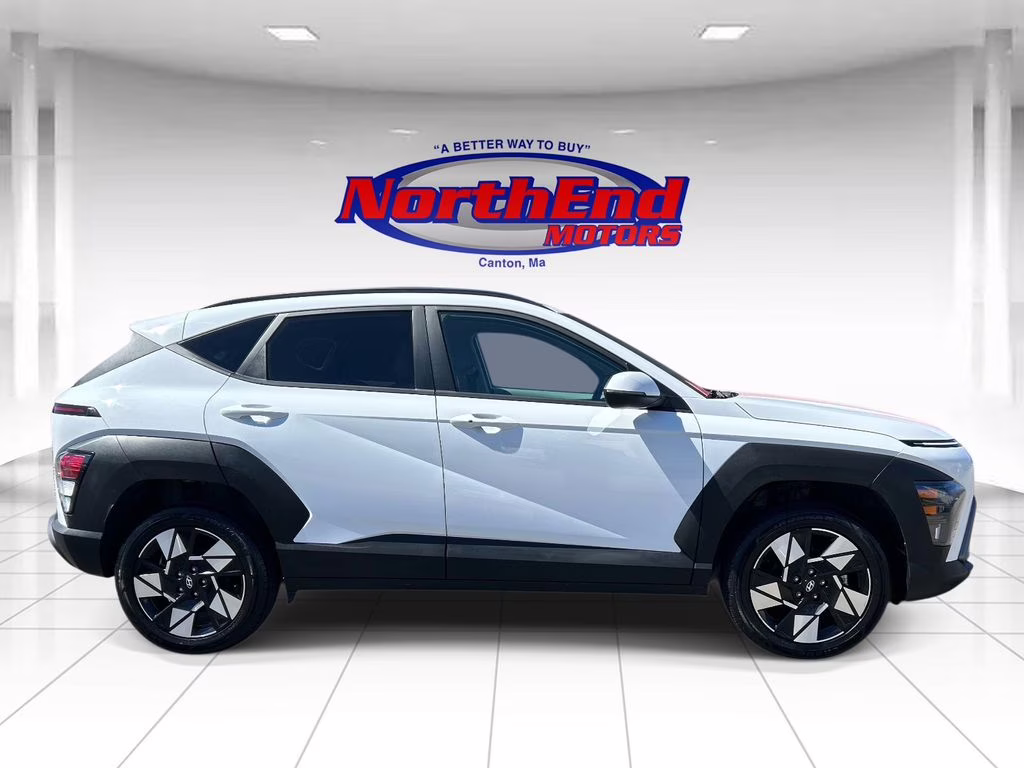 2024 Atlas White Hyundai Kona SEL AWD SUV
