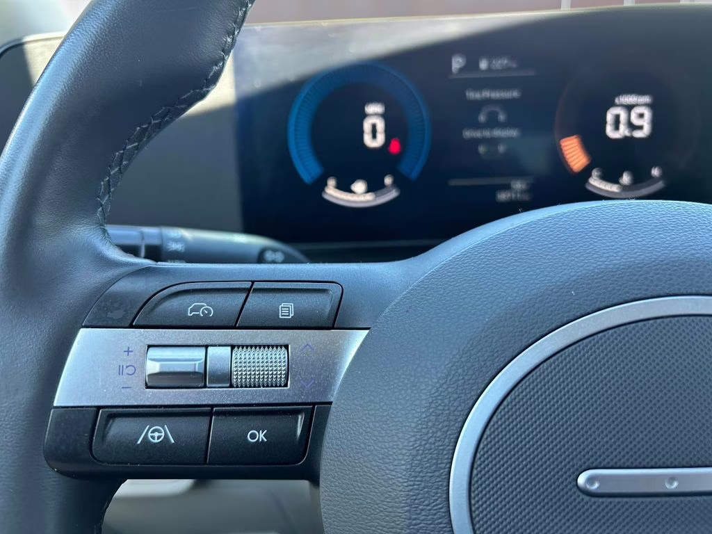 2024 Atlas White Hyundai Kona SEL AWD SUV