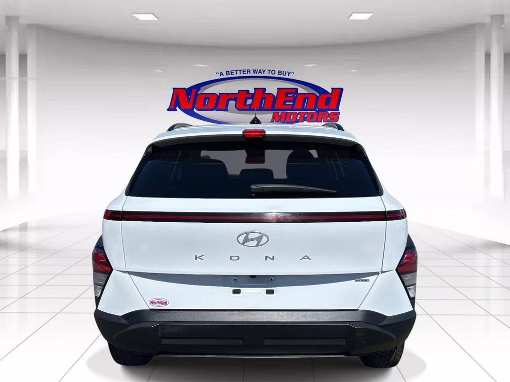 2024 Atlas White Hyundai Kona SEL AWD SUV