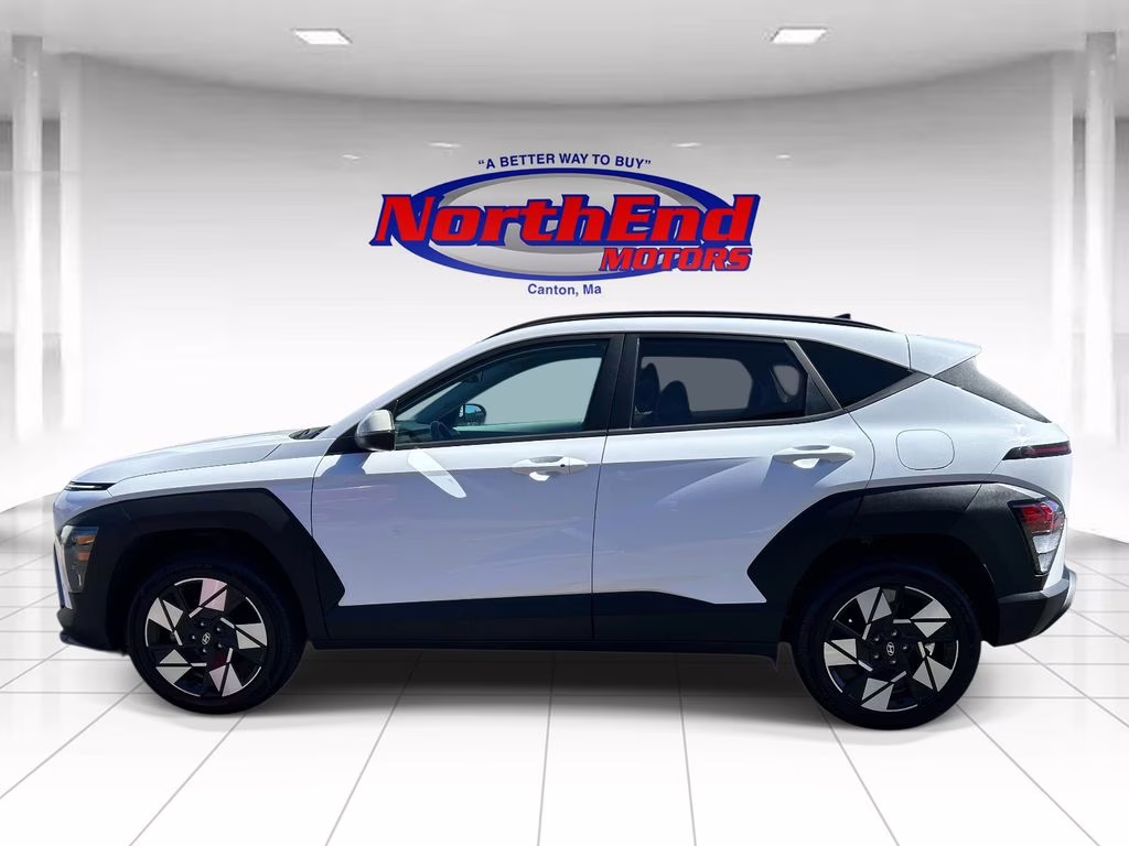 2024 Atlas White Hyundai Kona SEL AWD SUV