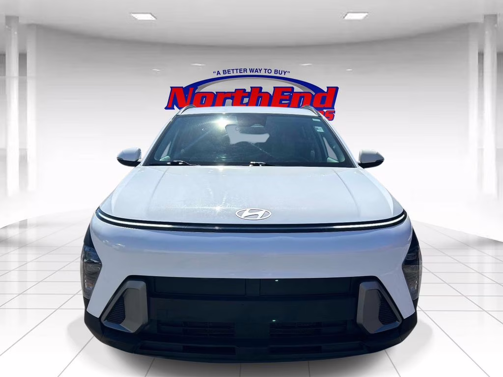 2024 Atlas White Hyundai Kona SEL AWD SUV