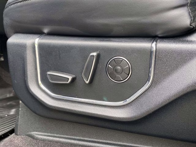 2021 Magnetic Metallic Ford Expedition Max Platinum 4X4 SUV