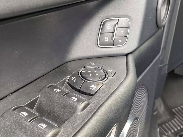 2021 Magnetic Metallic Ford Expedition Max Platinum 4X4 SUV