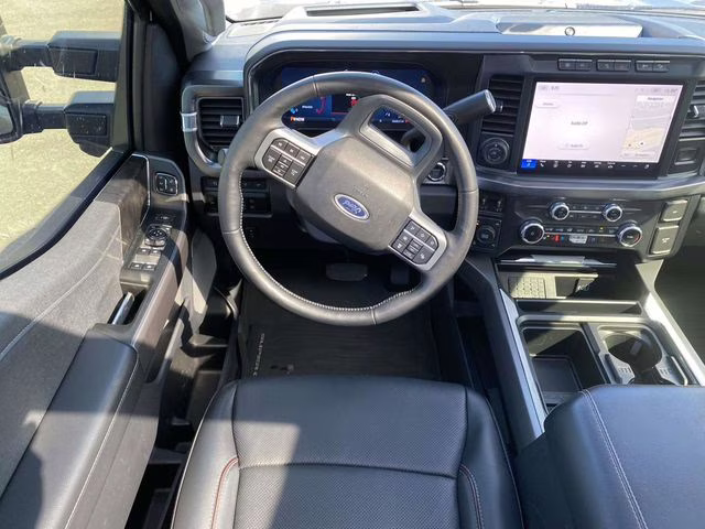 2024 Iconic Silver Metallic Ford Super Duty F-250 SRW Lariat 4X4 Truck