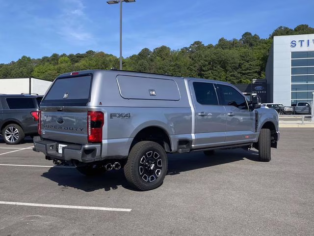 2024 Iconic Silver Metallic Ford Super Duty F-250 SRW Lariat 4X4 Truck